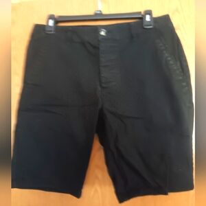 Men's size 32, black button front shorts